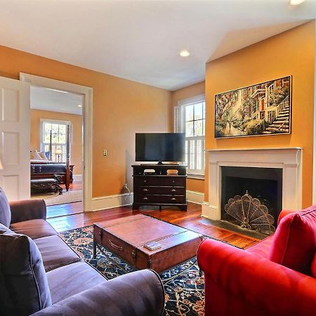 Bird Baldwin Forsyth Suite Savannah Extérieur photo