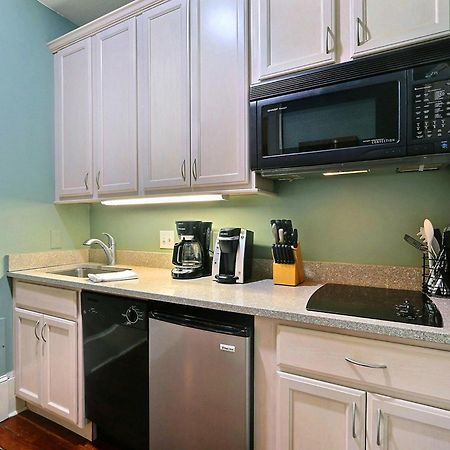 Bird Baldwin Forsyth Suite Savannah Extérieur photo