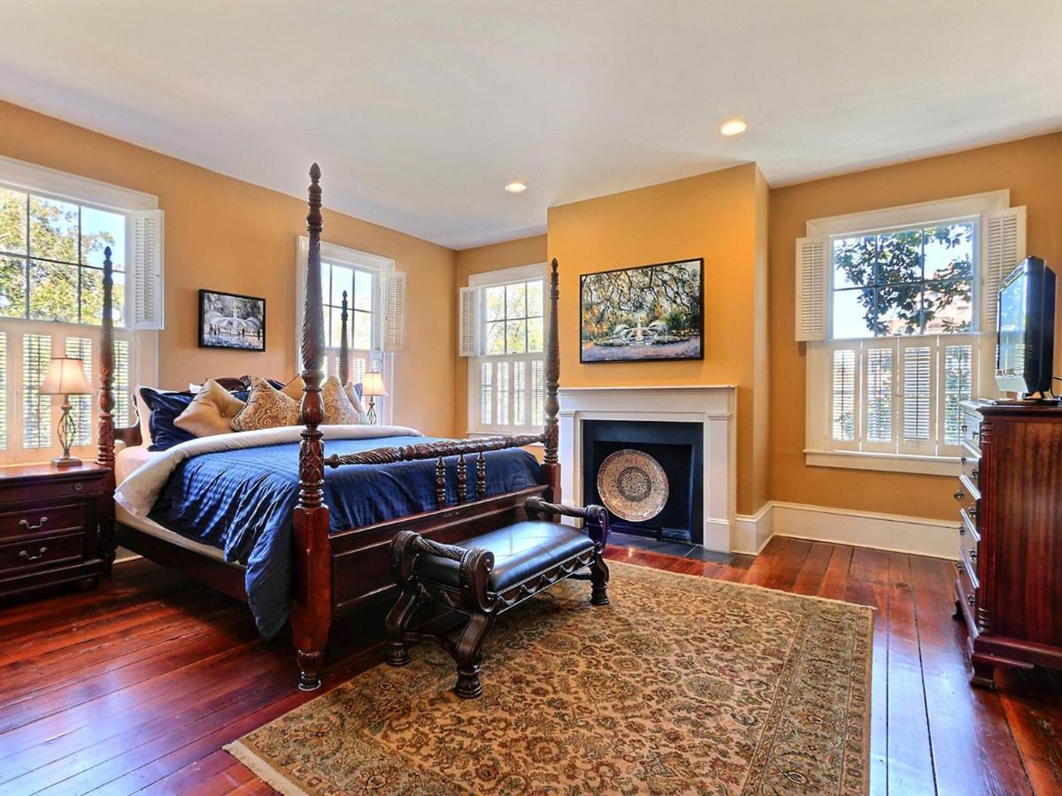 Bird Baldwin Forsyth Suite Savannah Extérieur photo